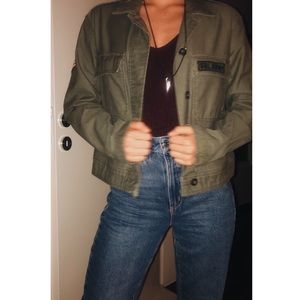 GRL ARMY Pull&Bear army jacket. Size: S